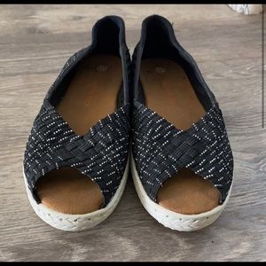 Bernie Mev. Brooke Flats Woven Peep Toe Shoes size 37 (6.5/7)